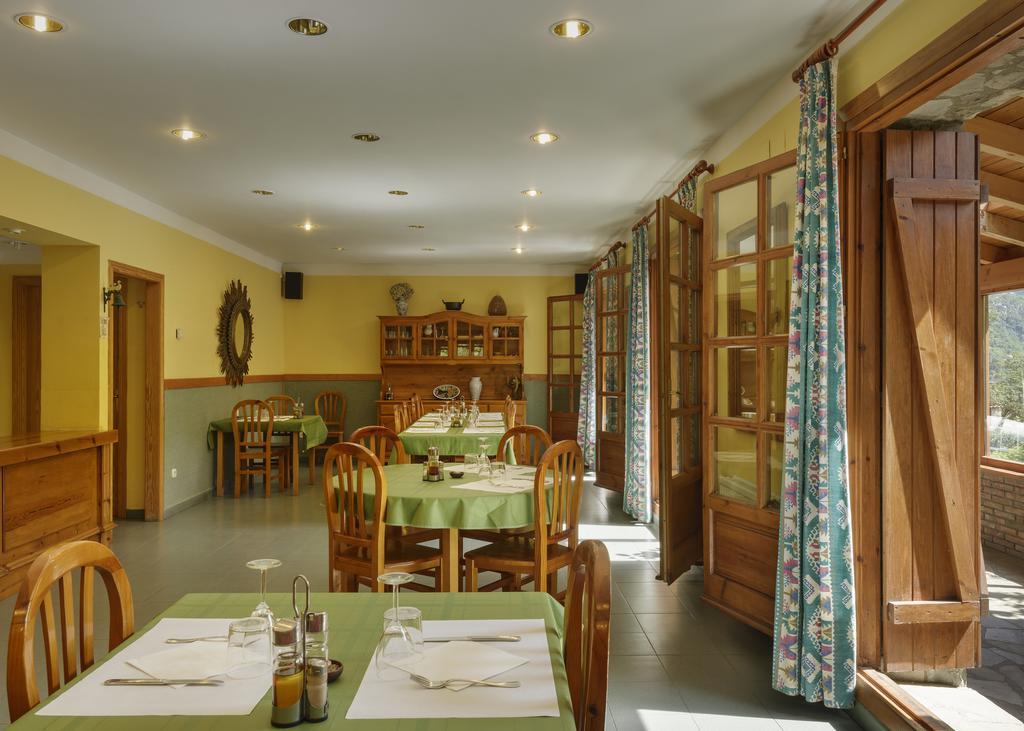 Hotel De Montana Uson Hecho Luaran gambar