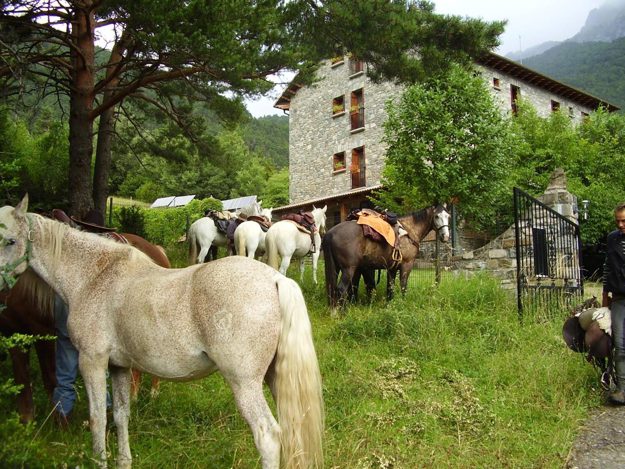 Hotel De Montana Uson Hecho Luaran gambar